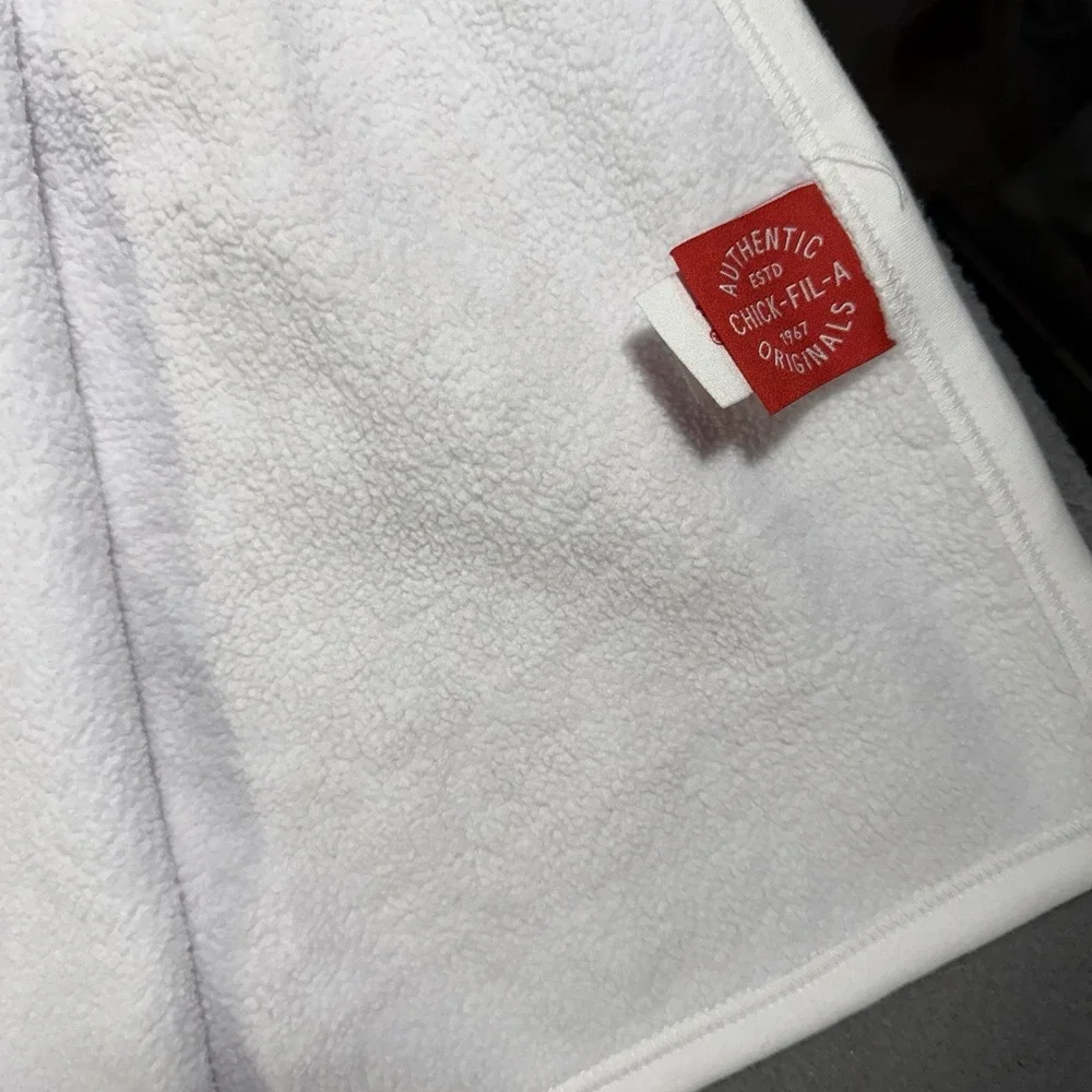 Chick-fil-A Sauce Blanket 50x60 In‎ New Condition